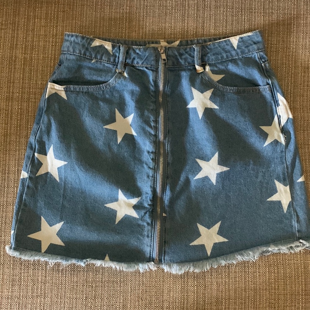 Alter’d State Front Zipper Denim Skirt with White Stars